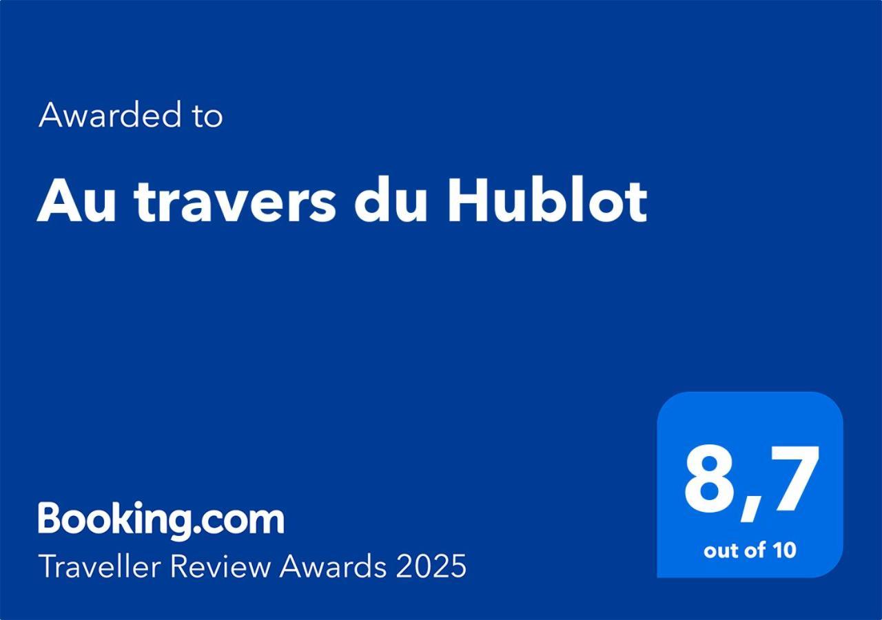 Au Travers Du Hublot كنوك هايست المظهر الخارجي الصورة